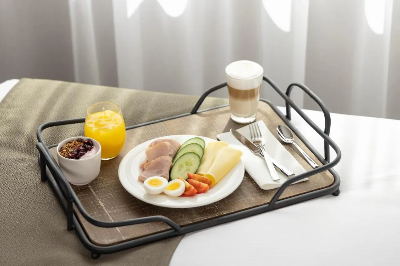 Holiday Inn - Eindhoven Airport By Ihg